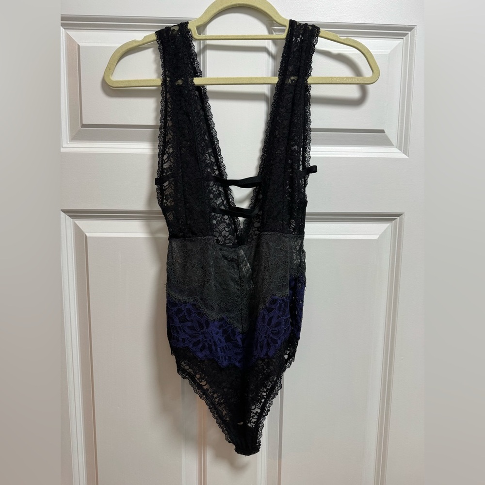 Free People Intimately Black and Blue Lace Bodysuit - Picture 7 of 11